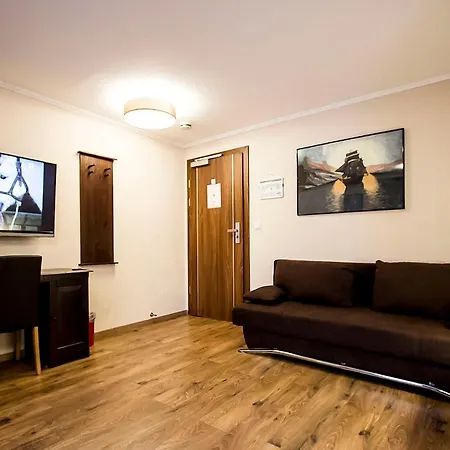 Garni Forum Hotel 3*